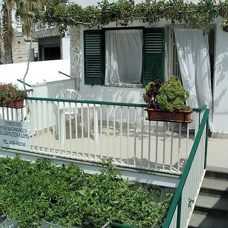Blu Marine Casa A 10Mt Dalla Spiaggia Peschici Exterior photo