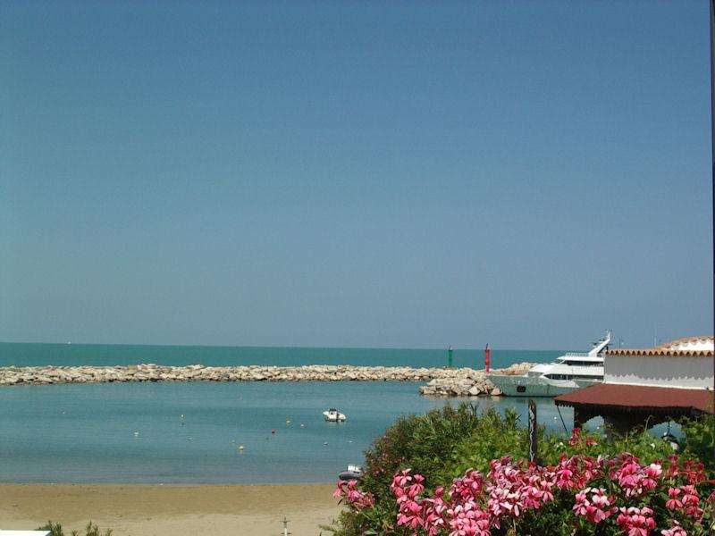 Blu Marine Casa A 10Mt Dalla Spiaggia Holiday home *